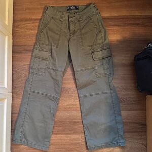 Hollister cargo pants